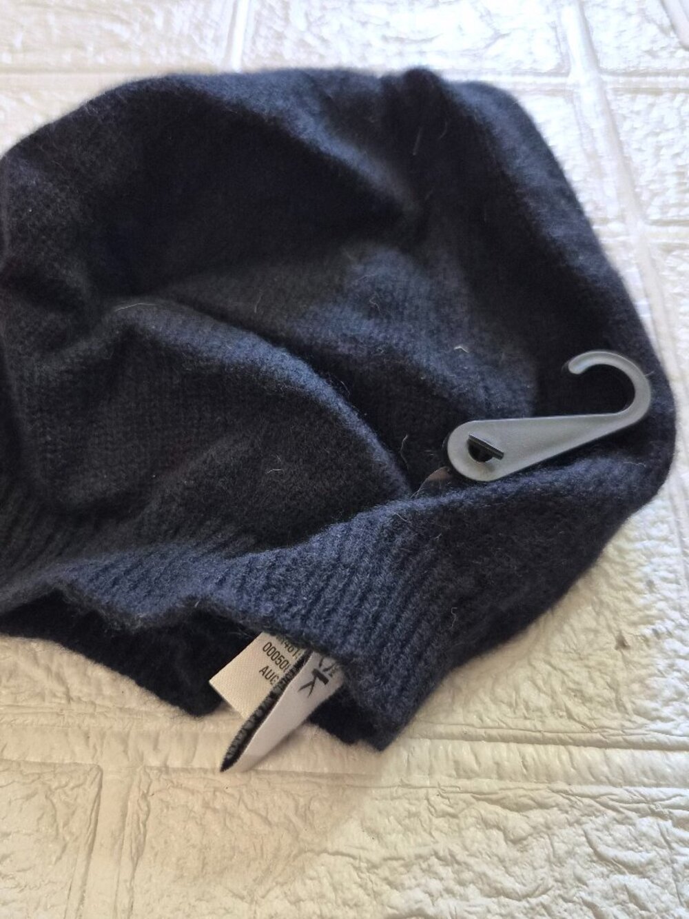 NORDSTROM RACK 100% CASHMERE KNIT BERET BLACK OS NWT Winter Classic Fall Mobwife